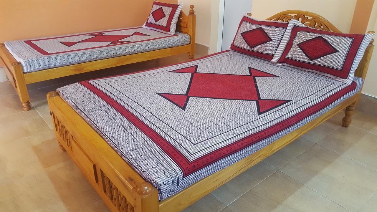 Point Pedro Tulip Guest Inn מראה חיצוני תמונה
